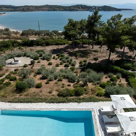 Villa Seascape, Beachfront Living In The Greek Riviera *