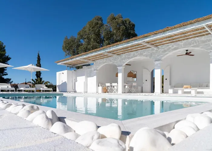 Seascape, Beachfront Living In The Greek Riviera Vila Porto Cheli