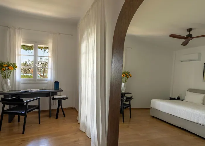 Seascape, Beachfront Living In The Greek Riviera *